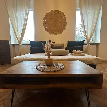 Honor Urban Apartment