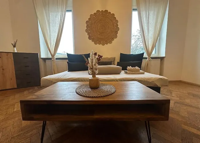 Honor Urban Apartment